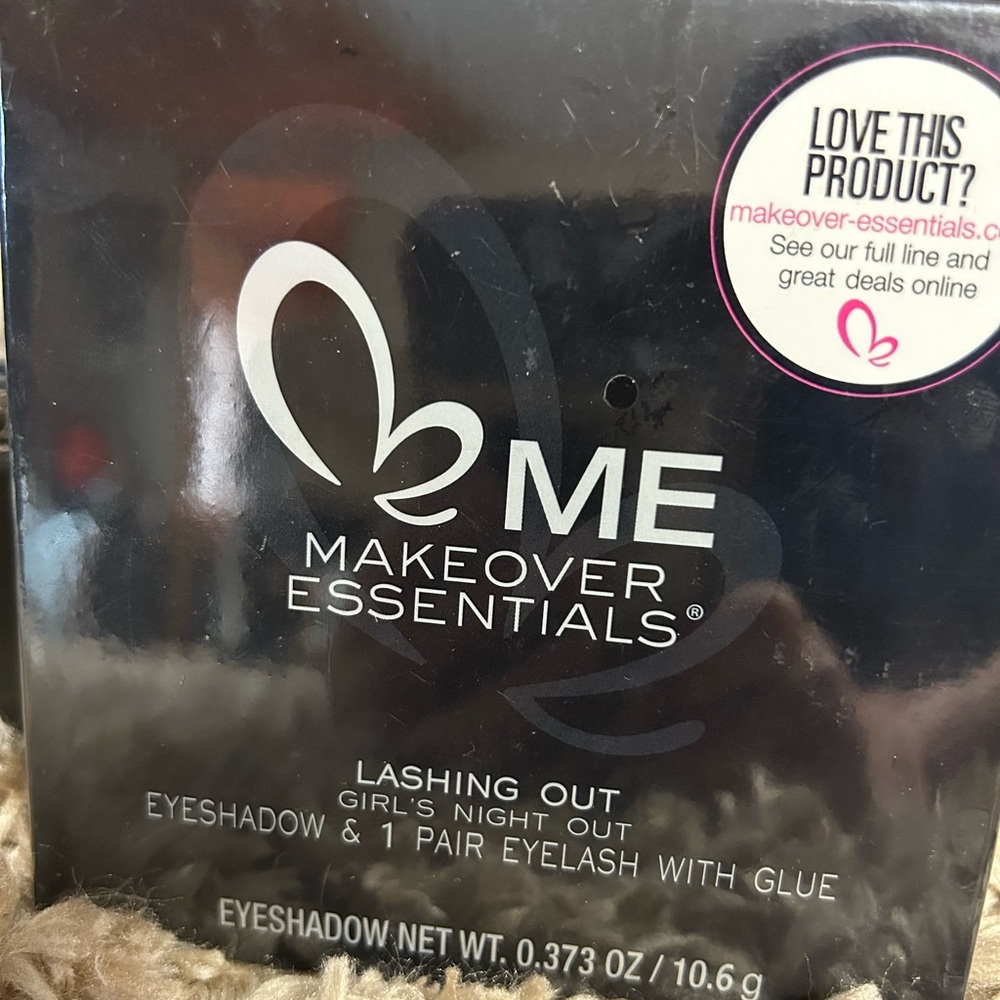 ME Makeover Essentials Lashing Out - Girls Night Out NEW in Box 10.6 G